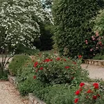 Le Domaine Des Ormeaux Hébergement de vacances *