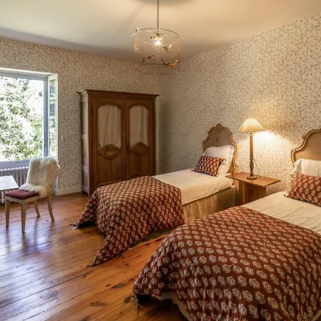 Domaine Prive 20 Personnes Piscine Chauffee 10 Chambres 9 Salles De Bain Saint-Alvere