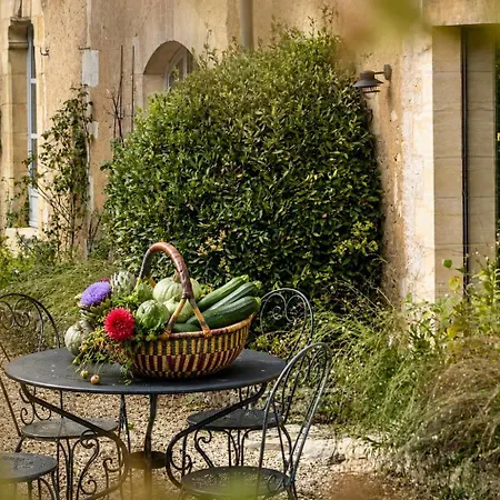 Domaine Prive 20 Personnes Piscine Chauffee 10 Chambres 9 Salles De Bain Holiday home Saint-Alvere